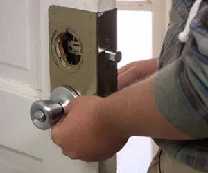 Capitol Locksmith Service Terra Ceia, FL 941-257-0332 Capitol Locksmith Service Terra Ceia, FL 941-257-0332 - locksmith-12